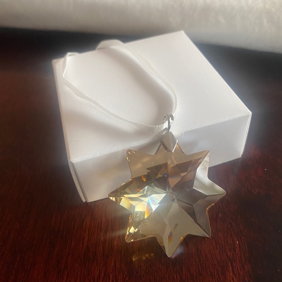 Swarovski Crystal Star Ornament - Picture 3 of 5